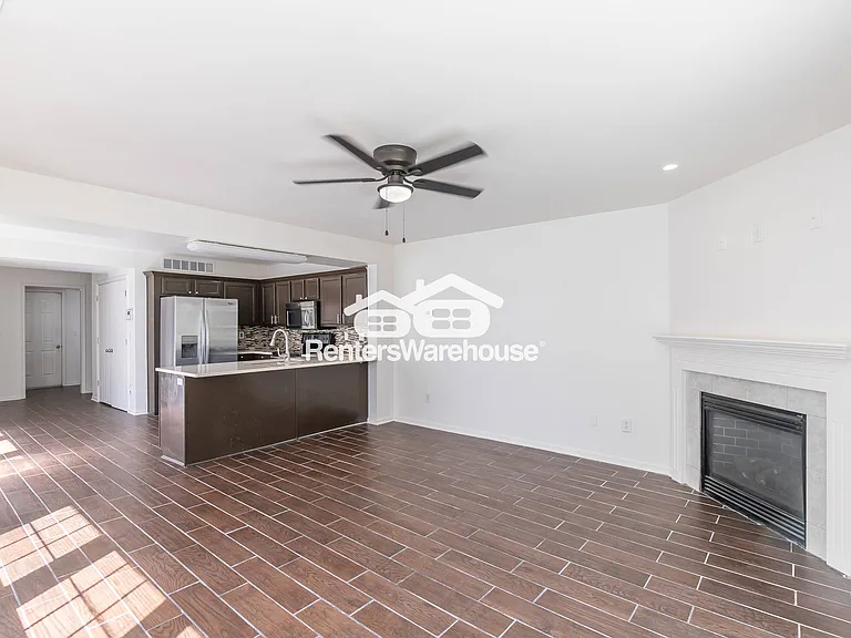 8127 N Lawn Ave — Photo 9