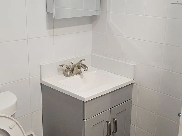 2807 Central Ave #1B — Photo 6