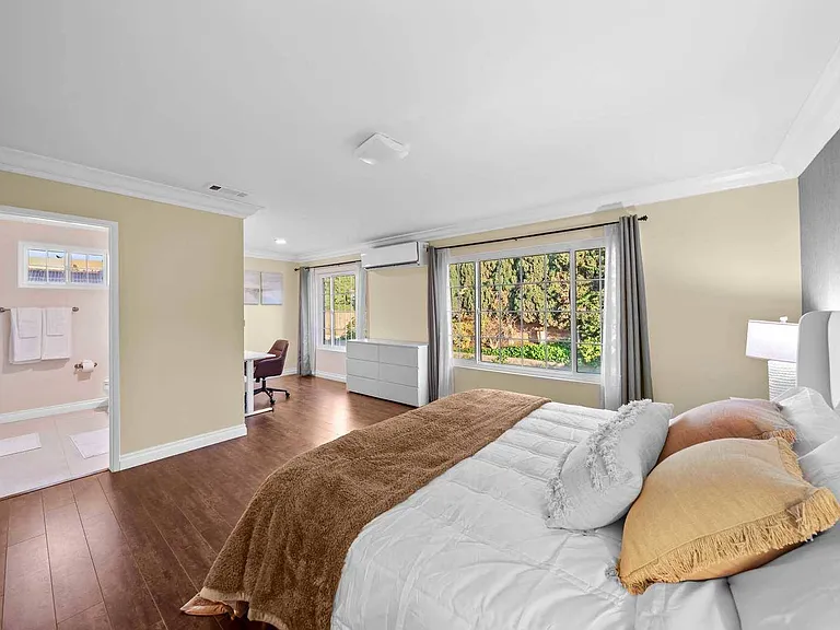 416 Camaritas Dr — Photo 32