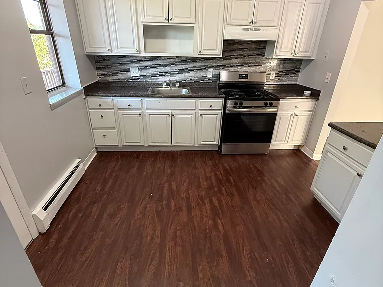 12 Congress St #401 — Photo 2