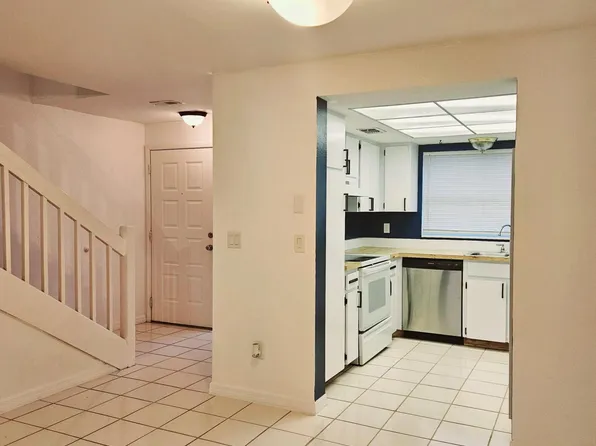 (undisclosed Address), Largo, FL 33771