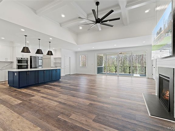 5th image of 15144 Taliaferro Ln