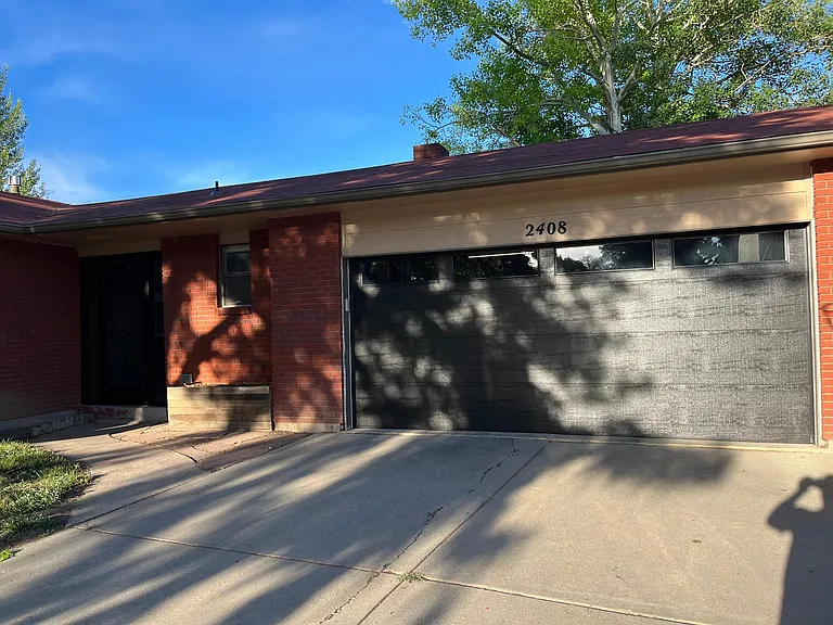 2408 Austin Ave — Photo 10
