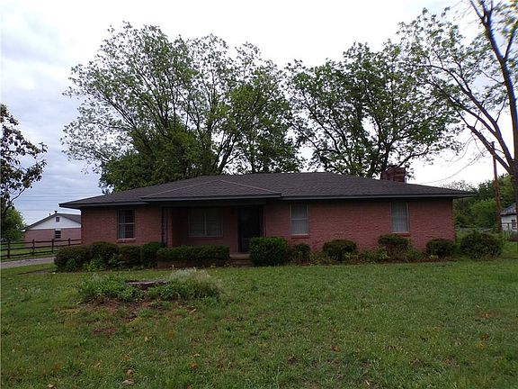 2nd image of 22541 Highway 77 S