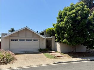 1699 New Hampshire Dr, Costa Mesa, CA 92626
