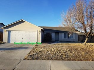 661 Jennys Ln, Fernley, NV 89408