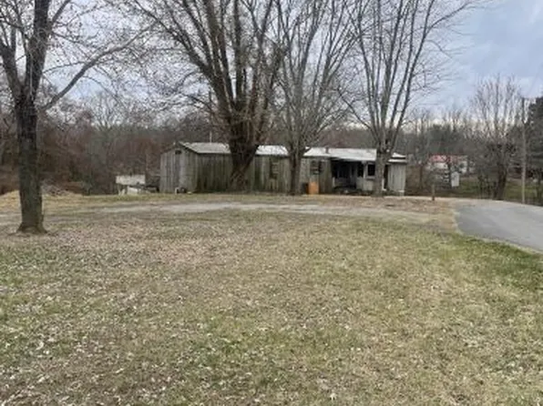 306 Tucker Ln, Russell Springs, KY 42642