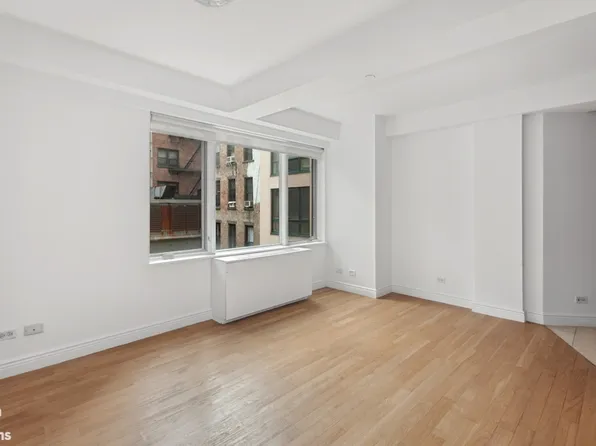 435 E 76th St APT 4E, New York, NY 10021