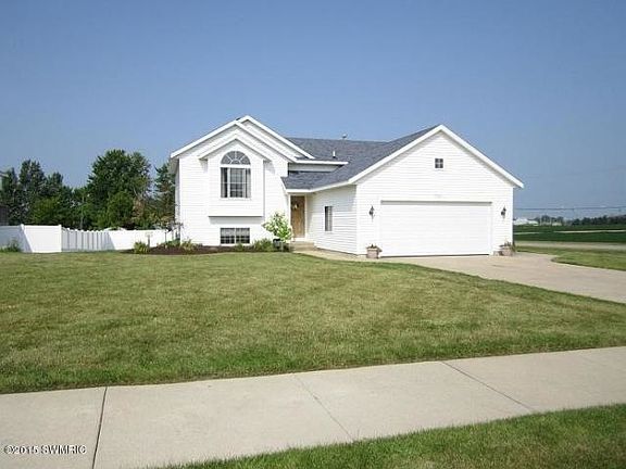 2nd image of 7583 Alycia Dr