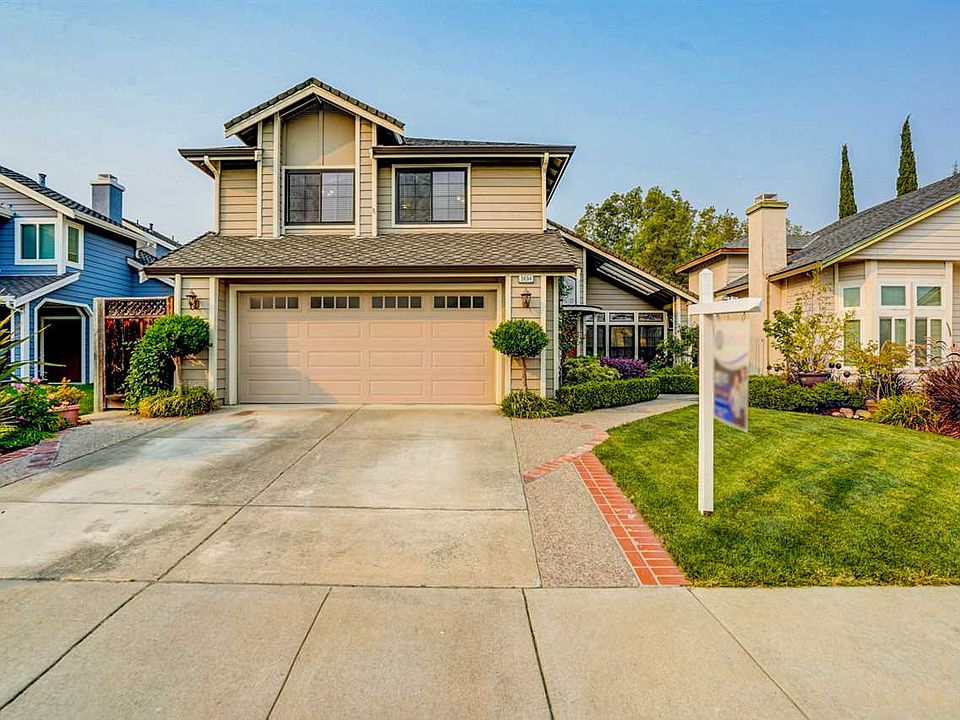 1st image of 3694 Spyglass Ct