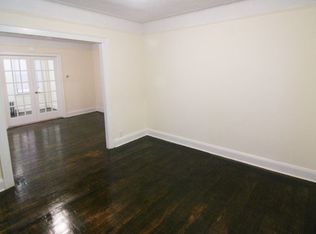 2811 45th St FL 1, Astoria, NY 11103