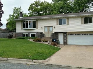 605 Lake St, Onalaska, WI 54650