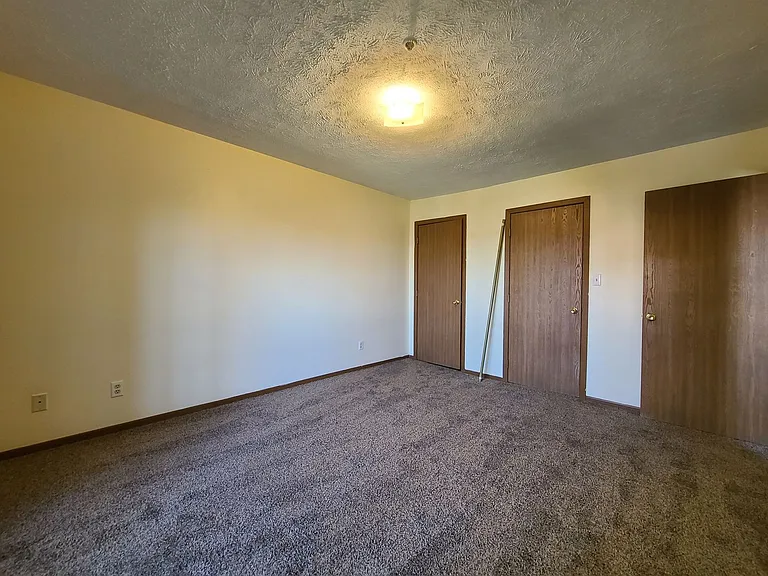 2858 University Ave — Photo 51