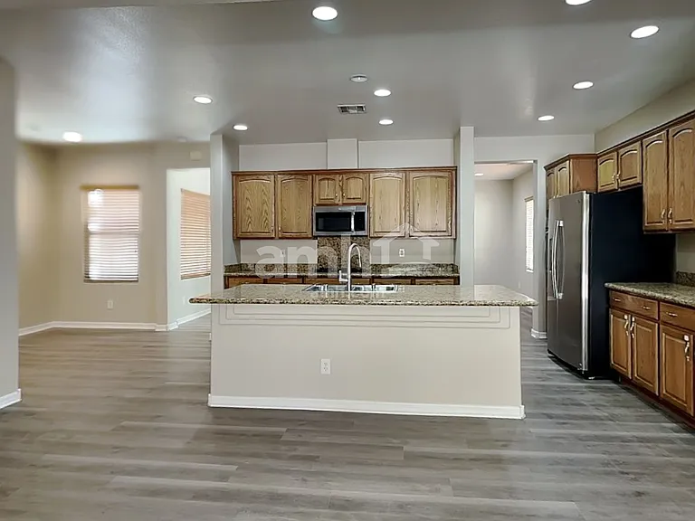 3304 Birdwatcher Ave — Photo 4