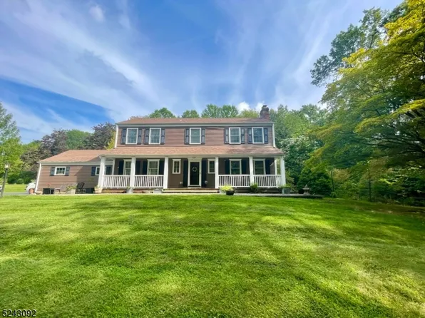33 Mountain View Dr, Chester Twp., NJ 07930
