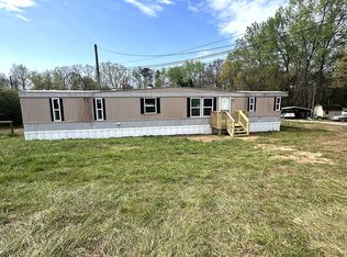 233 Jolly Roger Dr, Lexington, NC 27295