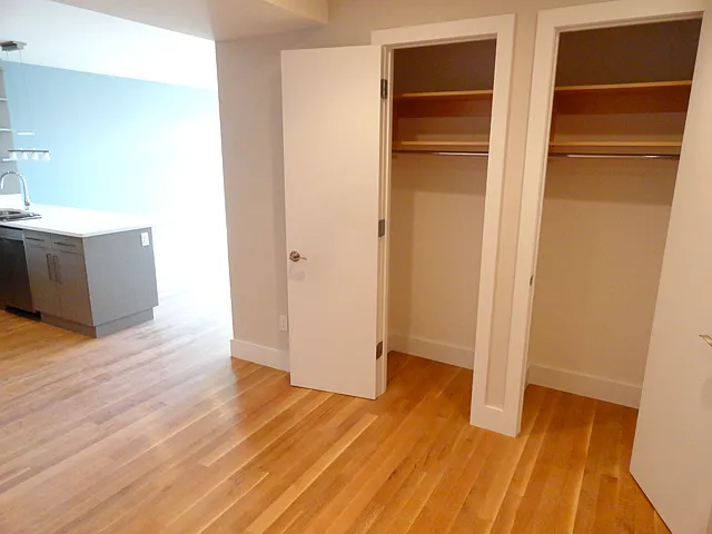 191 Huron St #2D — Photo 5