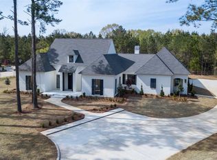 108 Hidden Glades Dr, Ridgeland, MS 39157