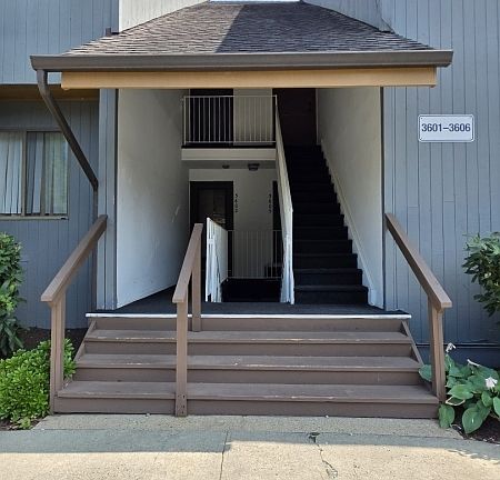 2nd image of 3604 Balsam Way Ondo
