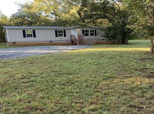 108 Ross Rd, Liberty, SC 29657