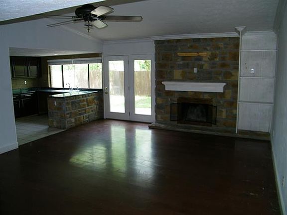 4th image of 4216 Shagbark St