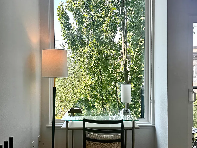 410 13th Ave E #Penthouse 3 — Photo 24