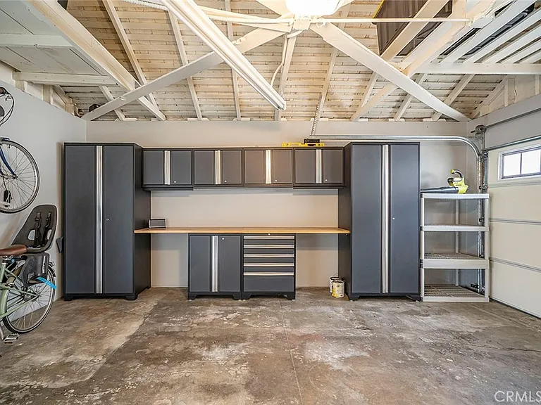 348 W Spazier Ave — Photo 19