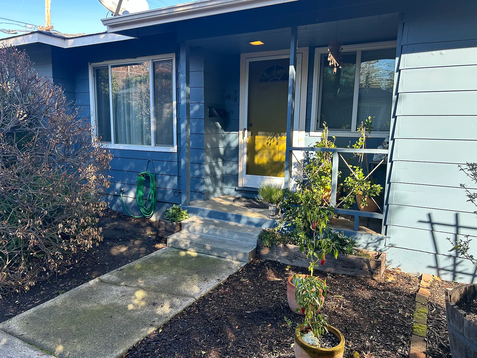 1 bed, 500 sqft, $1,749 — Photo 2