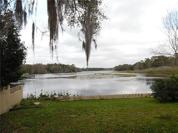 2nd image of 3707 Mirror Lake Dr