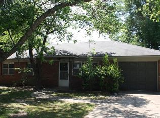 308 SE 15th St, Pryor, OK 74361