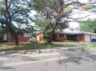 8433 James Ave NE, Albuquerque, NM 87111