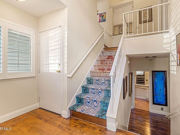 3rd image of 30977 Lexington Way
