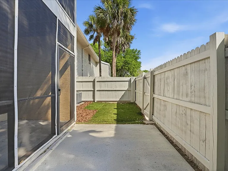 1428 Oak Pl #C — Photo 15