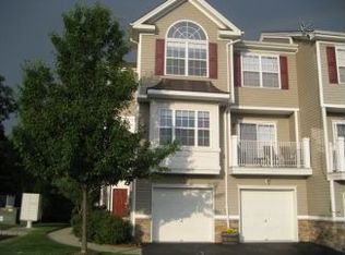 162 Vista Ter #16-2, Pompton Lakes, NJ 07442