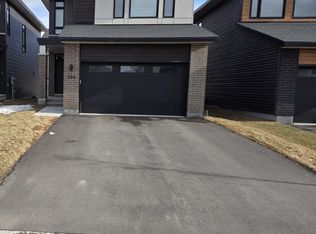 554 Tenor Rdg, Ottawa, ON K4M 0R1