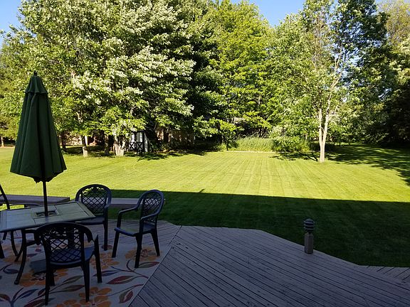 2nd image of 6957 Kingswood Dr