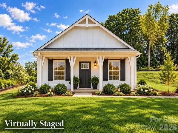 1432 Blackbird Dr, Clover, SC 29710