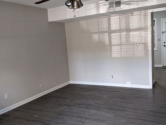 One Month free rent
To qualified applicant
Savings of $1200
