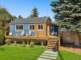 22232 10th Ave S, Seattle, WA