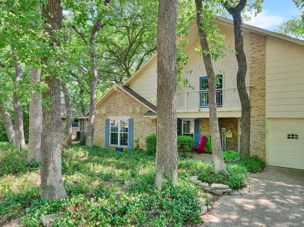 216 Cedar St, Mansfield, TX 76063