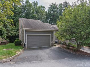 106 Beaver Ridge Rd, Asheville, NC 28804