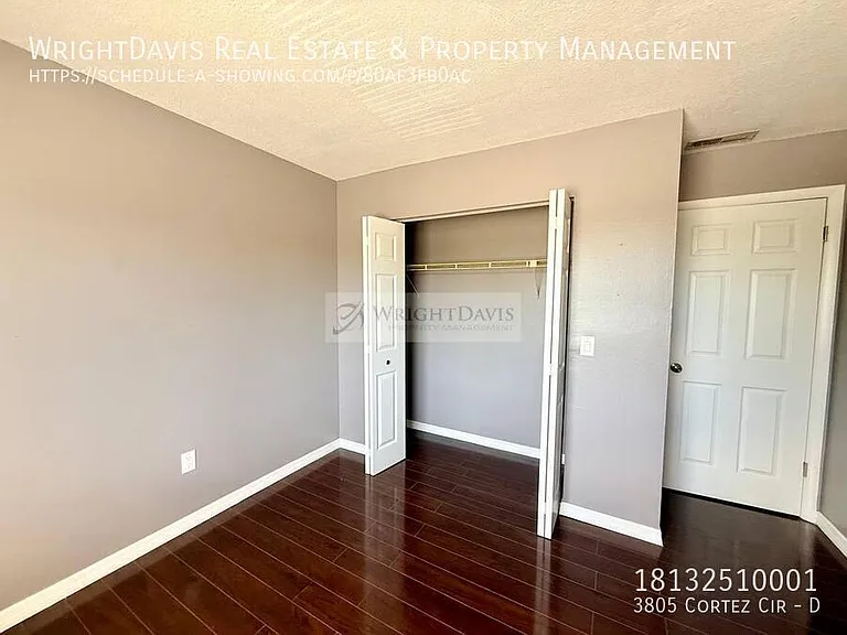 3805 Cortez Cir #D — Photo 18