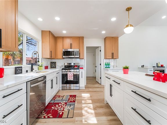 2nd image of 8800 Sundial Dr