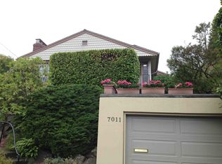 7011 20th Ave NE, Seattle, WA 98115
