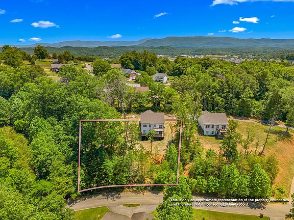 4th image of 850 Trinity View Cir