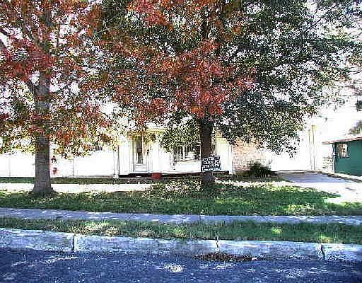 1st image of 138 MEADOW VALLEY DR