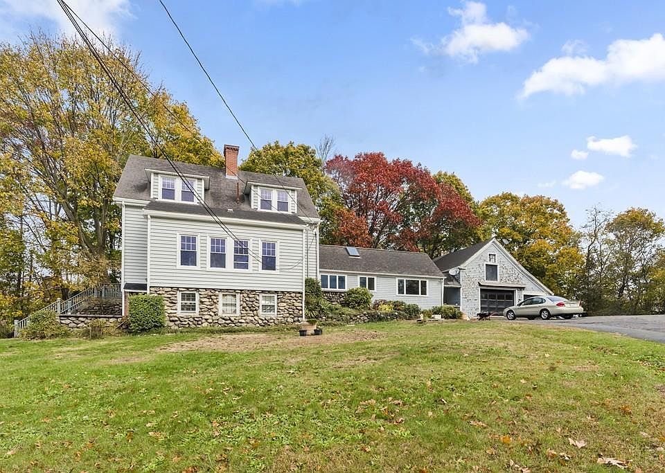 1st image of 584-584A Randolph Ave