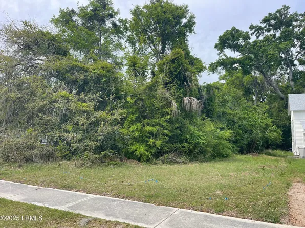 1705 Duke St, Beaufort, SC 29902