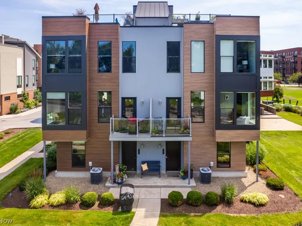 (undisclosed Address), Cleveland, OH 44102