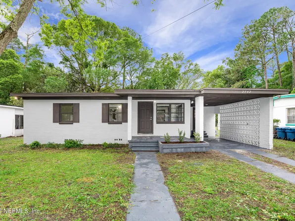 2742 Begonia Rd, Jacksonville, FL 32209